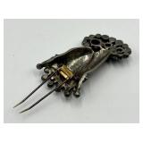 Queen Head Brooch Pin