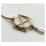 Antique Cameo Pendant Necklace