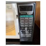 Sharp Carousel Microwave Oven - Countertop Sensor Cooking