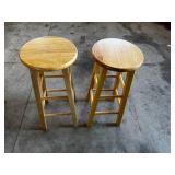 Oak Round Bar Stools (Lot of 2) - 12in Seat Diameter