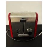 KitchenArt 2-Slice Toaster with Bagel Setting - Red Aluminum