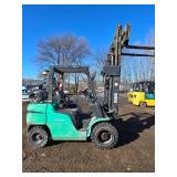 2005 Mitsubishi FG30N LP Forklift