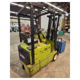 1984 Clark TM15 24V Electric Forklift with Charger