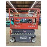 2017 SkyJack SJIII3219 Scissor Lift