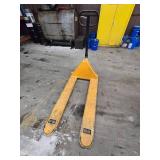 Lift Rite 5500lb Manual Pallet Jack