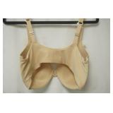 NWT Nude Front-Close Bra. Size 38D