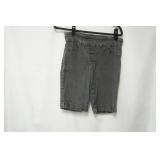 Ruby Road 10P. Stretch pull-on jean shorts