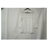 Status by Chenault Size L white blouse