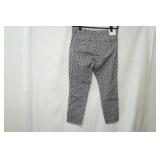 NWT Gap Size 12 Slim City Crop