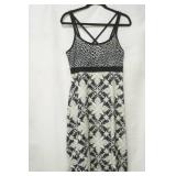 Prano Athleisure black white floral dress size L