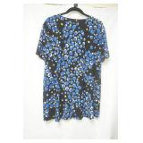 AnnE Klein Top size 2x