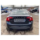 2013 VOLVO S60 T5 *No Accidents* (NO RESERVE)