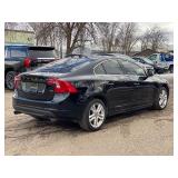 2013 VOLVO S60 T5 *No Accidents* (NO RESERVE)