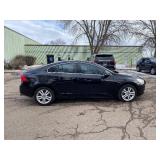 2013 VOLVO S60 T5 *No Accidents* (NO RESERVE)