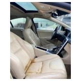 2013 VOLVO S60 T5 *No Accidents* (NO RESERVE)