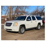 2011 GMC YUKON XL SLT *4x4 | Prior Certified Pre-Owned* (NO RESERVE)