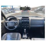 2012 FORD ESCAPE LIMITED *2 Owner | All Wheel Drive* (NO RESERVE)