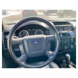 2012 FORD ESCAPE LIMITED *2 Owner | All Wheel Drive* (NO RESERVE)