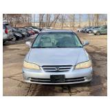 2001 HONDA ACCORD EX *No Accidents* (NO RESERVE)