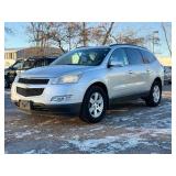 2011 CHEVROLET TRAVERSE LT w/ 3rd ROW (NO RESERVE)