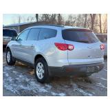 2011 CHEVROLET TRAVERSE LT w/ 3rd ROW (NO RESERVE)