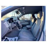 2011 CHEVROLET TRAVERSE LT w/ 3rd ROW (NO RESERVE)