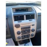 2012 FORD ESCAPE XLT *All Wheel Drive* (NO RESERVE)