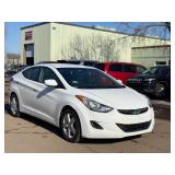 2013 HYUNDAI ELANTRA GLS *110k Miles* (NO RESERVE)