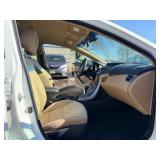 2013 HYUNDAI ELANTRA GLS *110k Miles* (NO RESERVE)