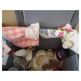 Lot of Wall Art and Decor