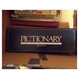 Game & Puzzle Lot - Some Vintage