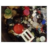 Tin of Buttons