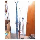 Skis & Poles