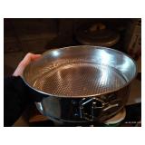 Mixed Lot - Springform Pan, Chopper, Toaster, Mixer, Etc.