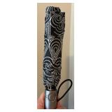 TravelPro 27 Inch Upright Suitcase w/spinner wheels & multiple travel bags