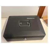 SentrySafe Medium Cash Box with Key and Removable Tray