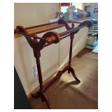 Wooden Quilt and Blanket Stand with Cherry Finish