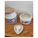 Assorted Vintage Ceramic Kitchenware and Decorative Pieces