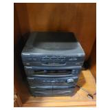 Panasonic SA-CH72 CD Stereo System with Speakers