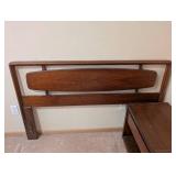 Lane Mid-Century Modern Bedroom Set with Dresser Mirrors, Nightstand and Headboard