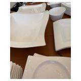 Large Collection Villeroy & Boch Crofton 1748 Germany Square Dinnerware - White Porcelain
