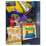 Schleich Ritter Einhorn Unicorn Figure (Knight Series) & Foamies Puppet Theater & Play-Doh Craft Set