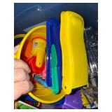 Schleich Ritter Einhorn Unicorn Figure (Knight Series) & Foamies Puppet Theater & Play-Doh Craft Set