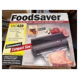 FoodSaver VAC420 Vacuum Sealing System - Compact Size