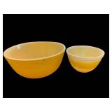 Amber Yellow Pyrex Mixing Bowls - 2-Piece Set (Large & Small) for Kitchen Prep