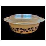 Pyrex Golden Acorn Casserole Dish with Lid
