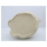 Group of SHAWNEE Pigs Cat & Elephant Cream Pitchers & Salt / Pepper Shaker Set Group of SHAWNEE Pigs Cat & Elephant Cream Pitchers & Salt / Pepper Shaker Set