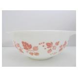 Group of Assorted Vintage PYREX Bowls Group of Assorted Vintage PYREX Bowls