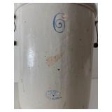 Very Nice Condition RED WING Stoneware 6 Gallon Crock Very Nice Condition RED WING Stoneware 6 Gallon Crock