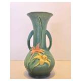 Beautiful Large Signed ROSEVILLE Art Pottery 2-Handled Vase Beautiful Large Signed ROSEVILLE Art Pottery 2-Handled Vase